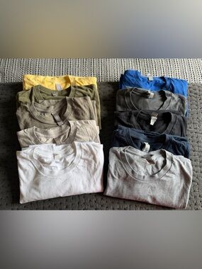 10-pack Next Level Apparel T-Shirts